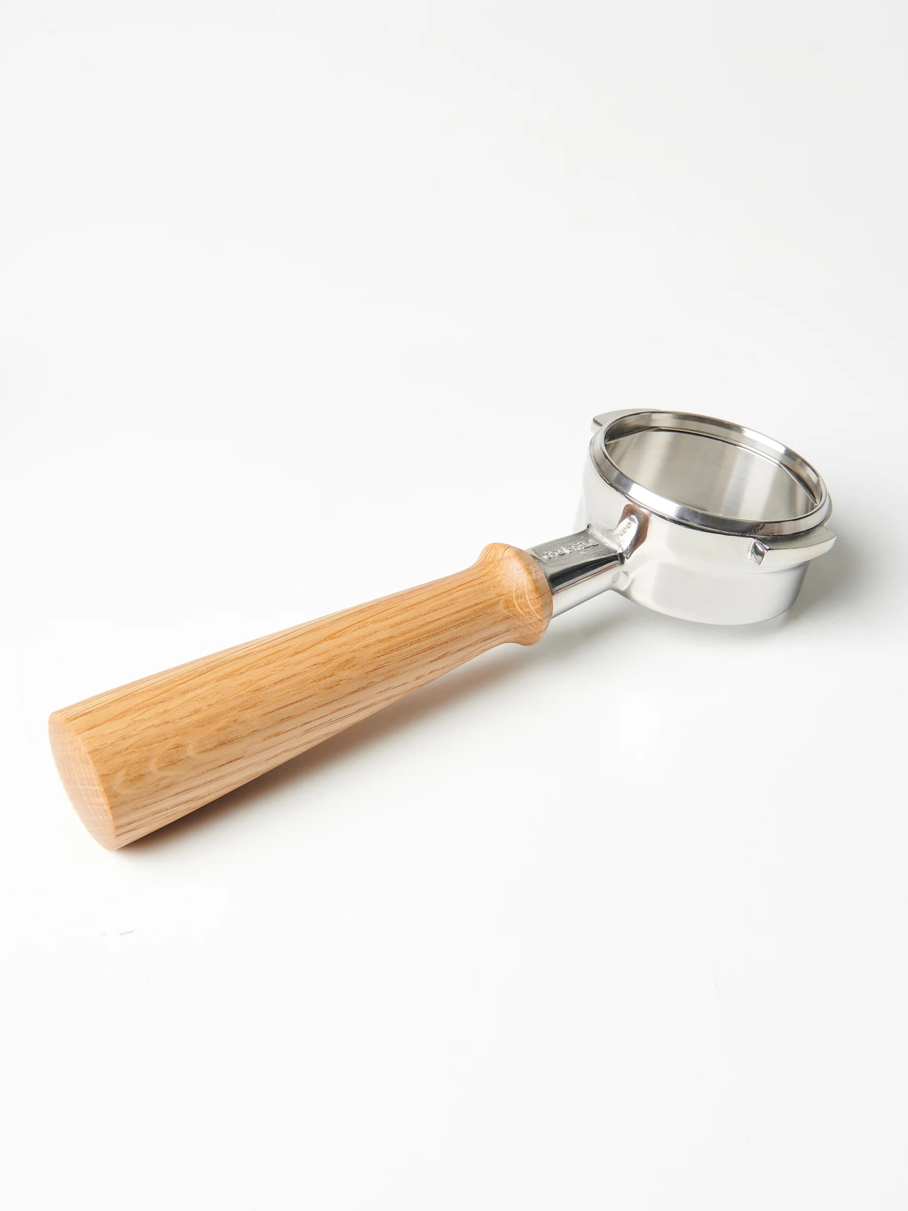 Pesado Bottomless Portafilter With Wooden Handle - Image 6
