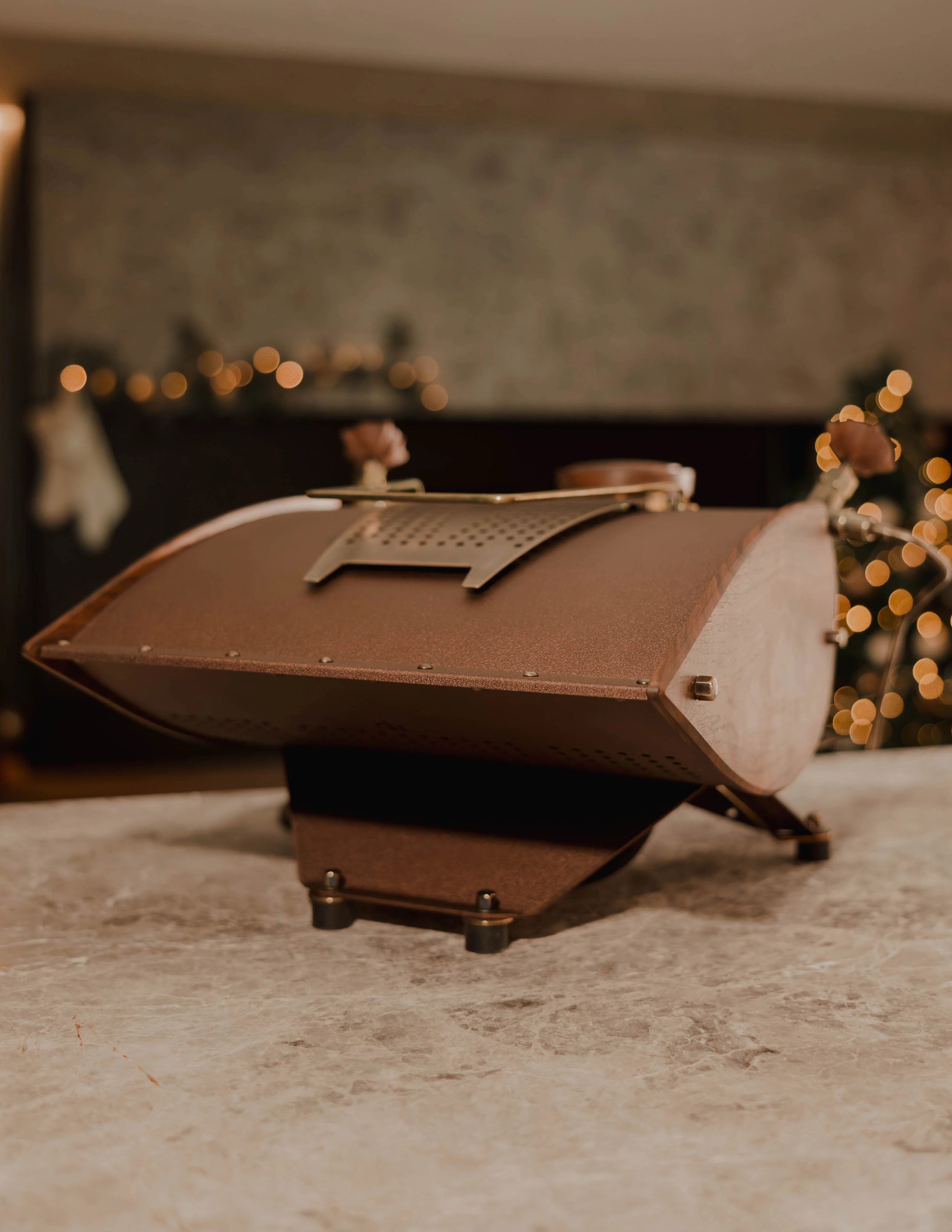 Yule Log (Speedster) - Specht Christmas, 2023 - Image 6